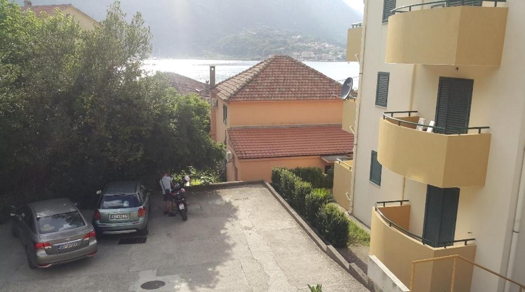 Appartement Apartman Milosevic à Kotor Extérieur photo